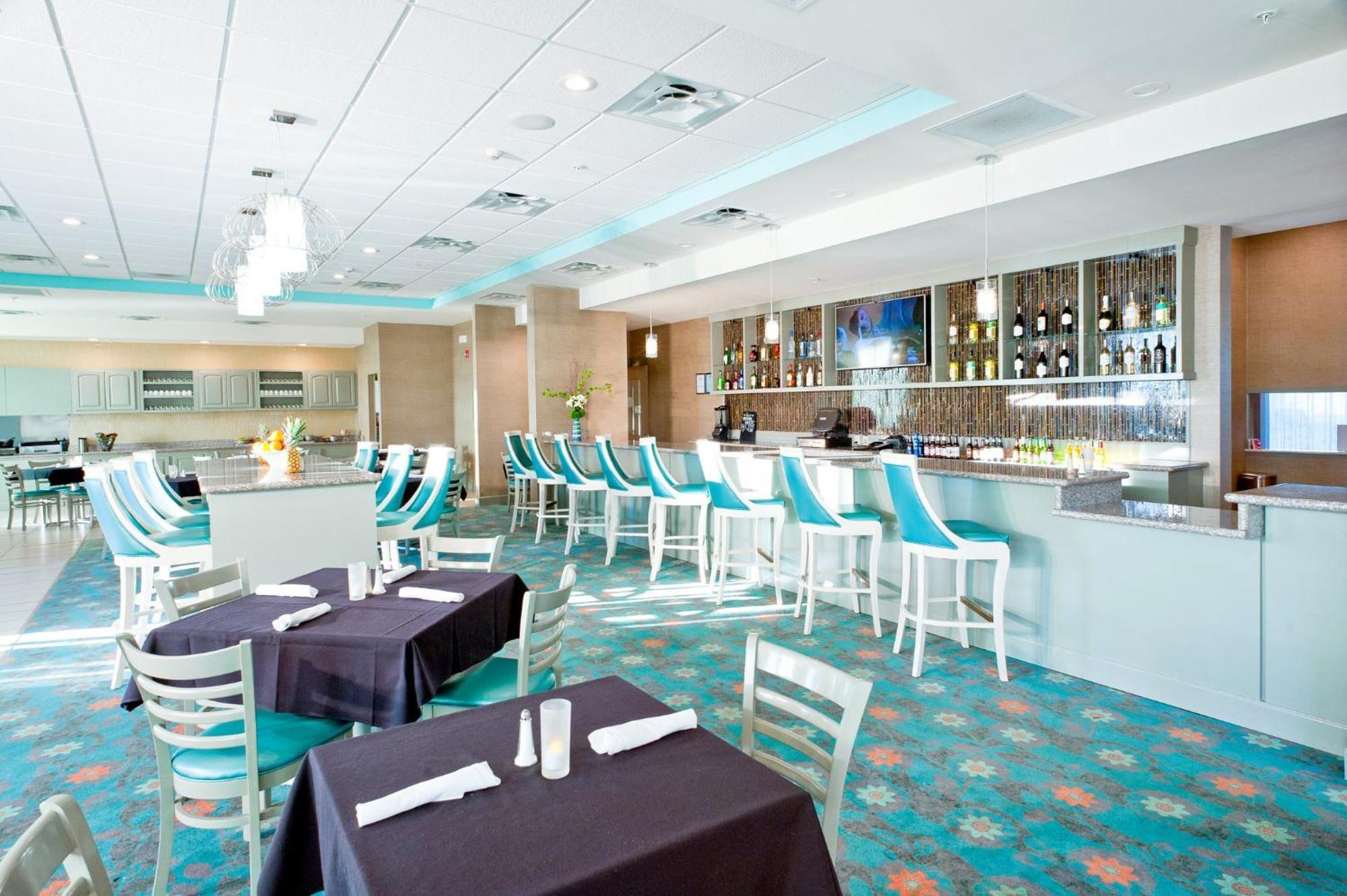 Holiday Inn Guin By Ihg Twin Exteriér fotografie